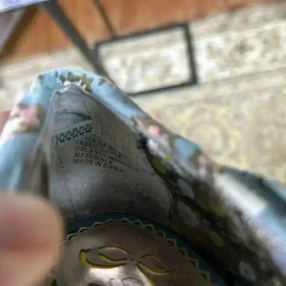 Poetic License Heels Sz 37 Open Toe Floral Print Blue Color New Cone Heel - Picture 8 of 14